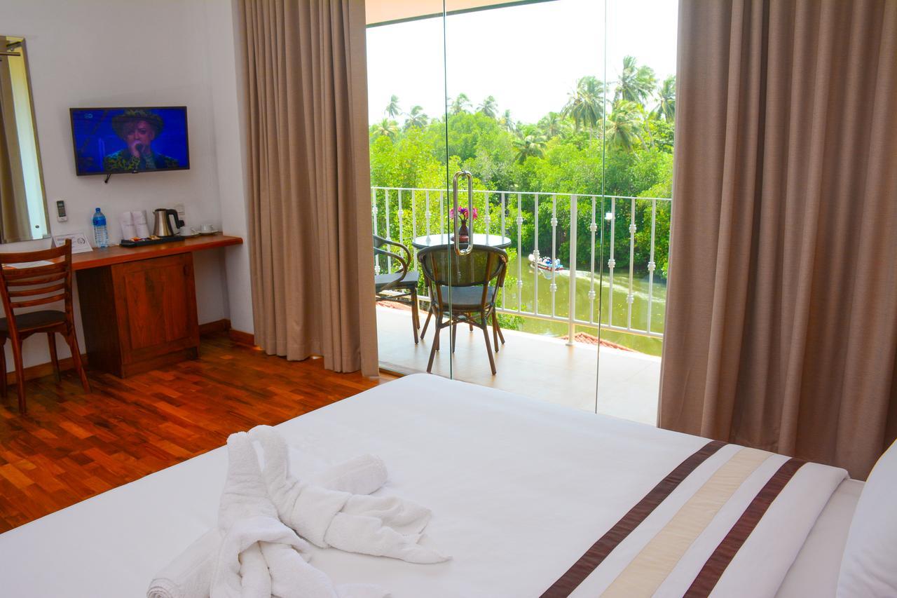 Arena Hotel Beruwala Exteriör bild
